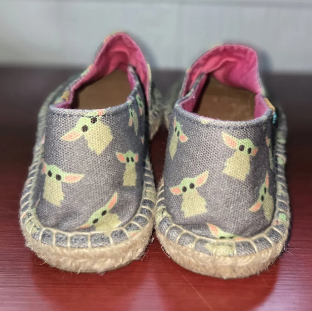 Ubuntu Baby Yoda Star Wars Espadrilles Shoes Size 8w